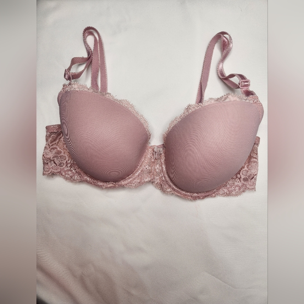 Victoria's Secret Angels Lined Demi Blush Lace Bra Women's Size 34C
